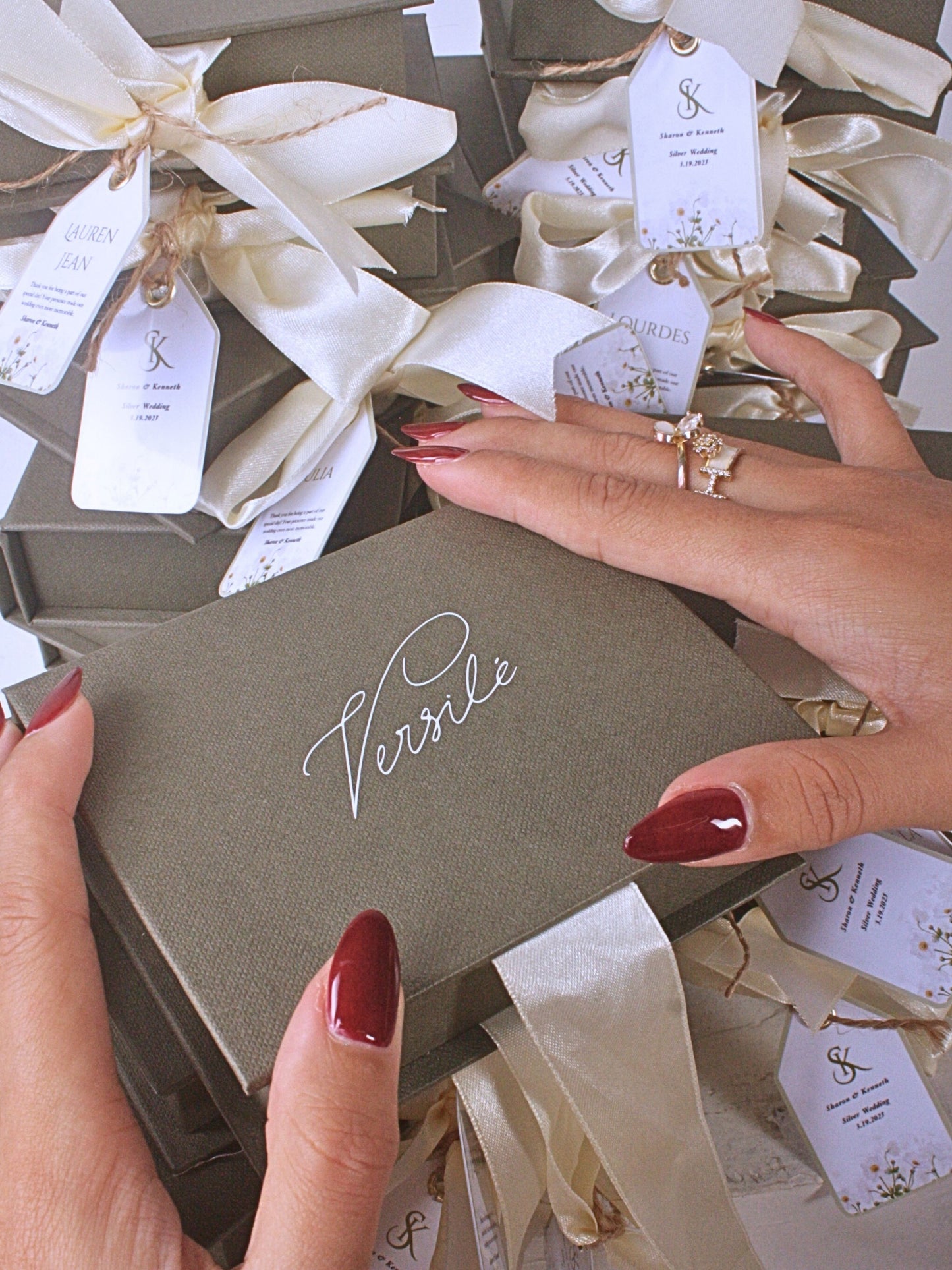 Package 1 - Signature Tag Set 10pcs