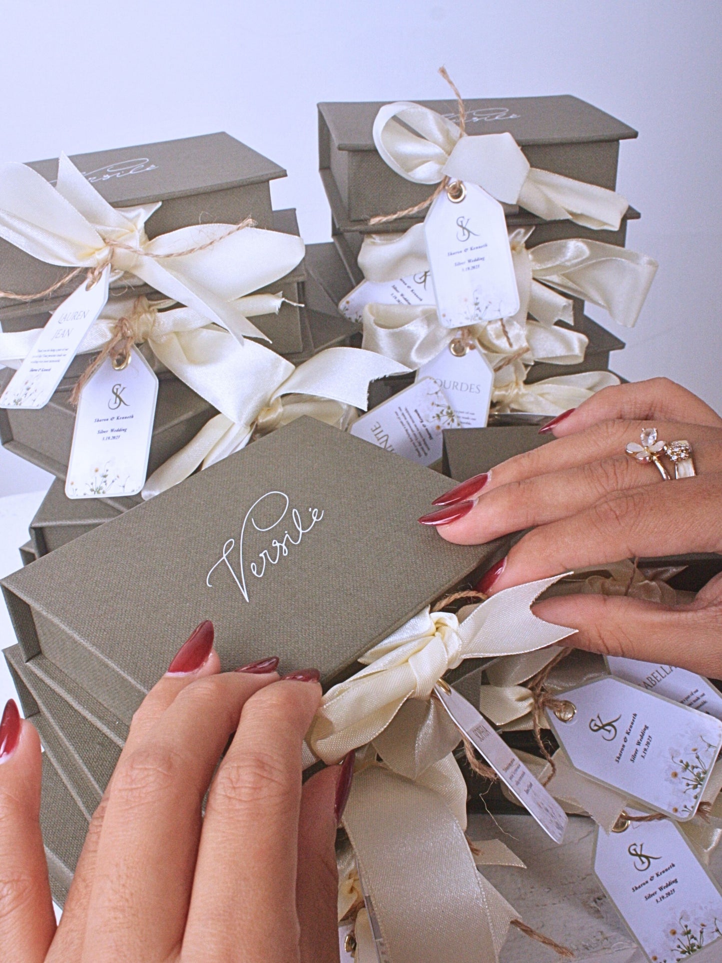 Package 1 - Signature Tag Set 10pcs
